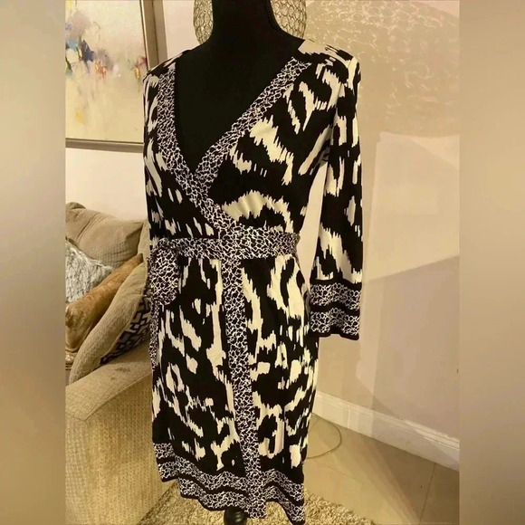 Diane von furstenberg wrap silk dress size 0 - Picture 4 of 7